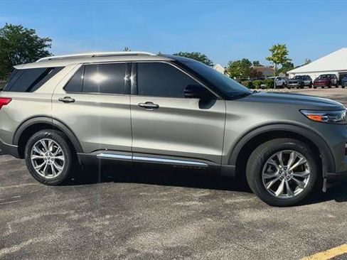 Used 2020 Ford Explorer Limited AWD/4WD image 9