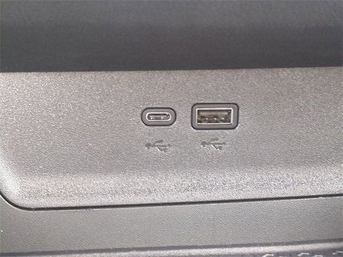 New 2026 Chevrolet Equinox LT image 21