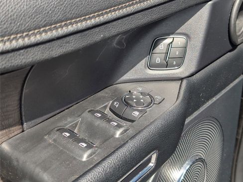 Used 2021 Ford Expedition Max Limited RWD image 15