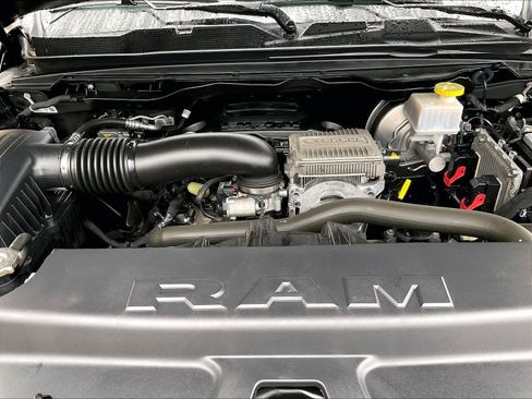 Used 2022 RAM 1500 Limited w/ Night Edition AWD/4WD image 34