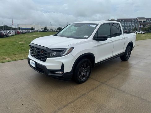 Certified 2026 Honda Ridgeline TrailSport image 4