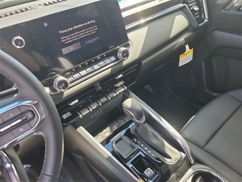 New 2026 GMC Canyon Elevation w/ Convenience Package image 16