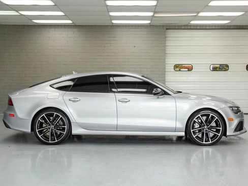 Used 2018 Audi RS 7 Performance w/ Cold Weather Package image 3