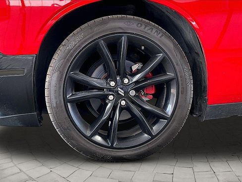 Used 2018 Dodge Challenger SXT w/ Blacktop Package RWD image 7