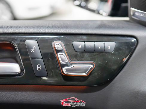 Used 2018 Mercedes-Benz GLS 550 4MATIC w/ Driver Assistance Package image 43