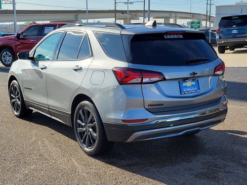 Used 2023 Chevrolet Equinox RS w/ LPO, Floor Liner Package image 3