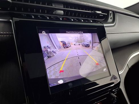 Used 2025 Jeep Grand Cherokee L Laredo w/ Trailer Tow Package image 23