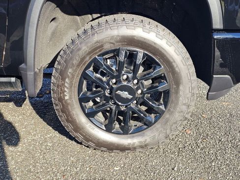New 2026 Chevrolet Silverado 2500 High Country w/ Midnight Edition image 13