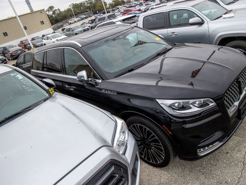 Used 2020 Lincoln Aviator Black Label w/ Dynamic Handling Package image 7