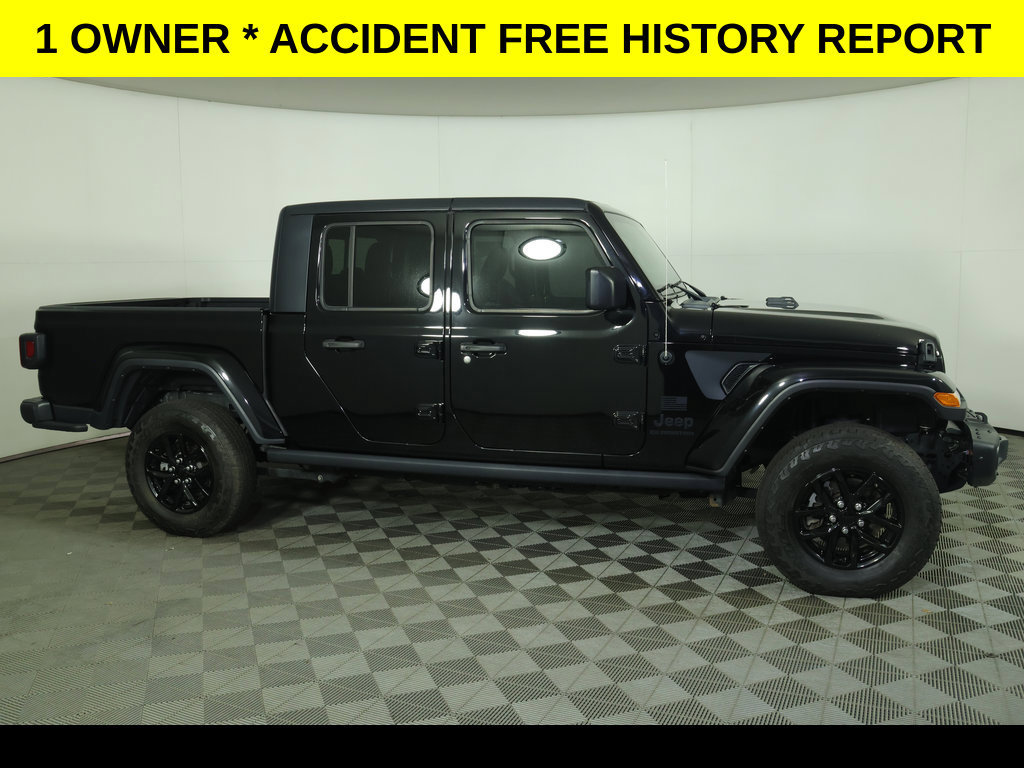 Used 2023 Jeep Gladiator Sport AWD/4WD image 2