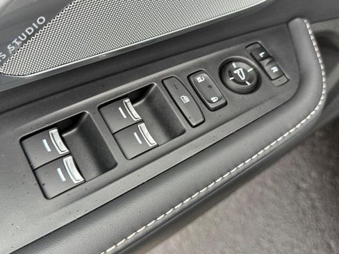 Certified 2024 Acura RDX w/ Technology Package image 14