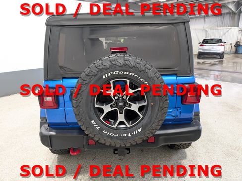 Used 2021 Jeep Wrangler Unlimited Rubicon AWD/4WD image 4