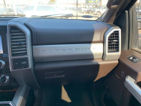 Used 2018 Ford F250 King Ranch w/ King Ranch Ultimate Package image 13