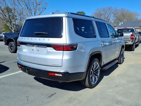 Used 2022 Jeep Wagoneer Series II w/ Premium Group I image 6