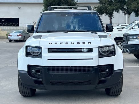 Used 2022 Land Rover Defender 90 S AWD/4WD image 11