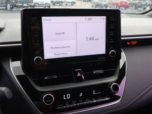 Used 2022 Toyota Corolla SE FWD image 19