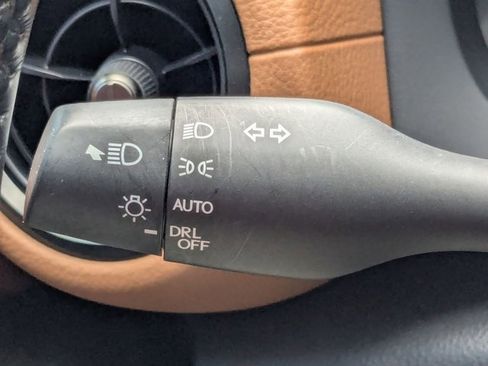 Used 2023 Lexus IS 300 w/ Premium Package RWD image 13