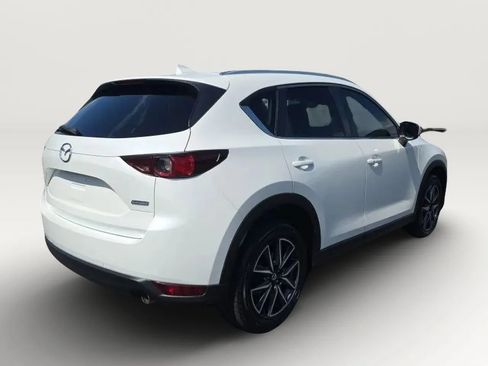Used 2018 MAZDA CX-5 Touring w/ Preferred Equipment Package FWD image 7