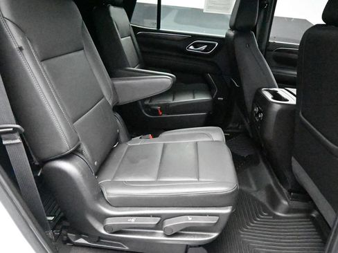 Used 2021 Chevrolet Tahoe Z71 AWD/4WD image 11