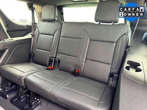 Used 2025 Chevrolet Tahoe Z71 image 18