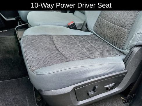 Used 2017 RAM 1500 Big Horn AWD/4WD image 10