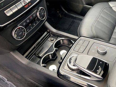 Used 2018 Mercedes-Benz GLE 350 4MATIC image 13