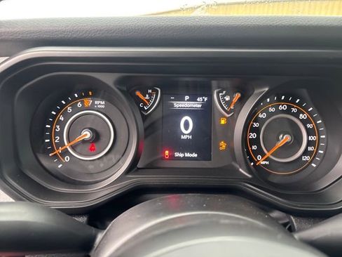 New 2025 Jeep Gladiator Sport image 19