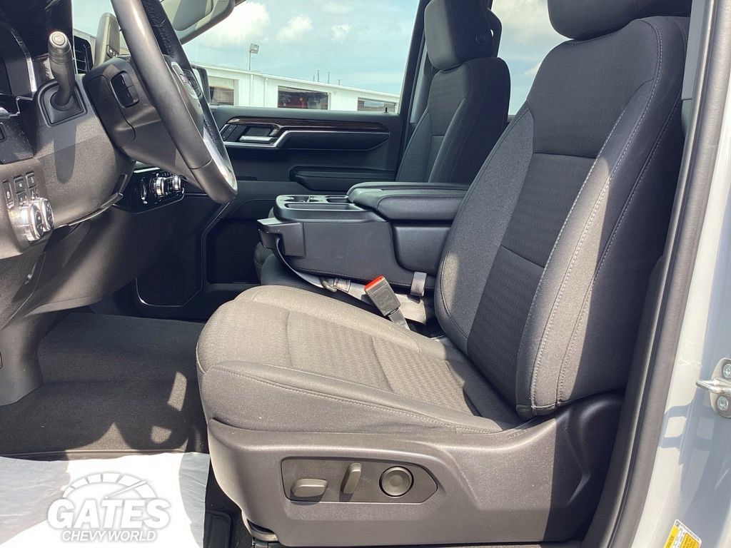 Used 2024 GMC Sierra 1500 Elevation AWD/4WD image 13