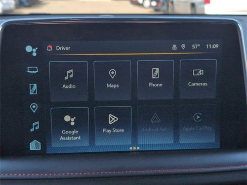 Used 2024 Chevrolet Suburban RST w/ Luxury Package image 13