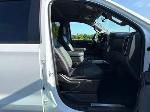 Used 2021 Chevrolet Silverado 1500 RST AWD/4WD image 11
