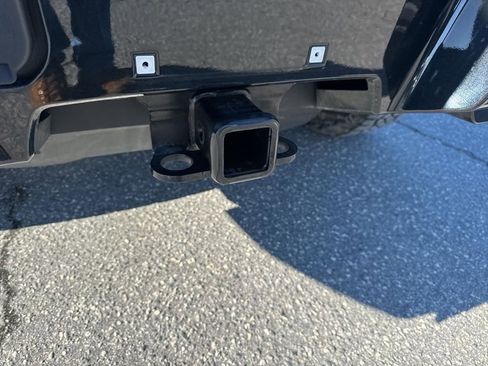 Used 2024 GMC Hummer EV 2X w/ Extreme Off-Road Package image 35