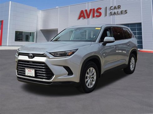 Used 2025 Toyota Grand Highlander FWD image 1