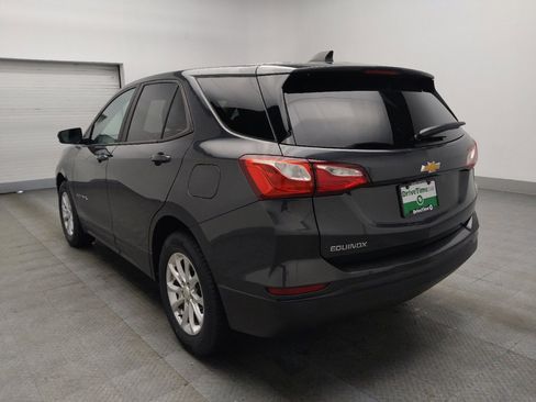 Used 2020 Chevrolet Equinox LS w/ LS Convenience Package FWD image 5