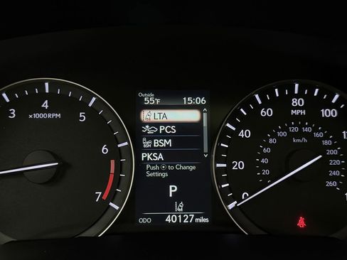 Used 2022 Lexus RX 350L Premium image 13