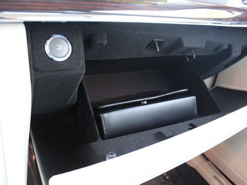 Used 2011 Lincoln MKS w/ 101A Rapid Spec Order Code FWD image 28