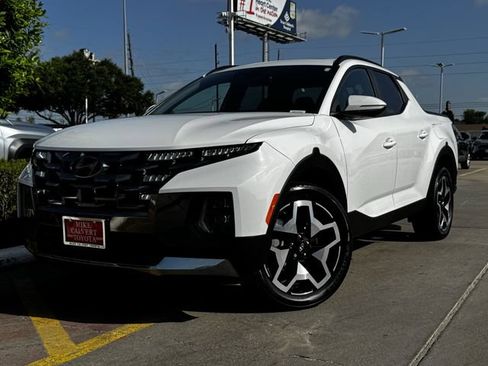 Used 2024 Hyundai Santa Cruz Limited AWD/4WD image 2