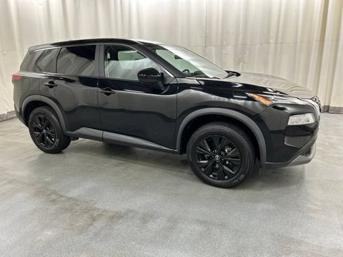 Used 2023 Nissan Rogue SV AWD/4WD image 1