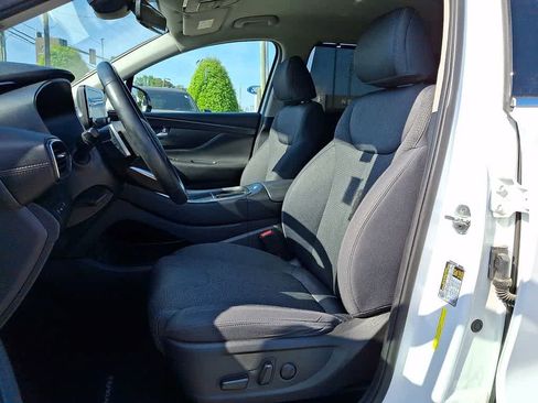 Used 2022 Hyundai Santa Fe SEL w/ Convenience Package FWD image 12