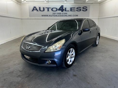 Used 2011 INFINITI G37 x Sedan w/ Premium Pkg image 2