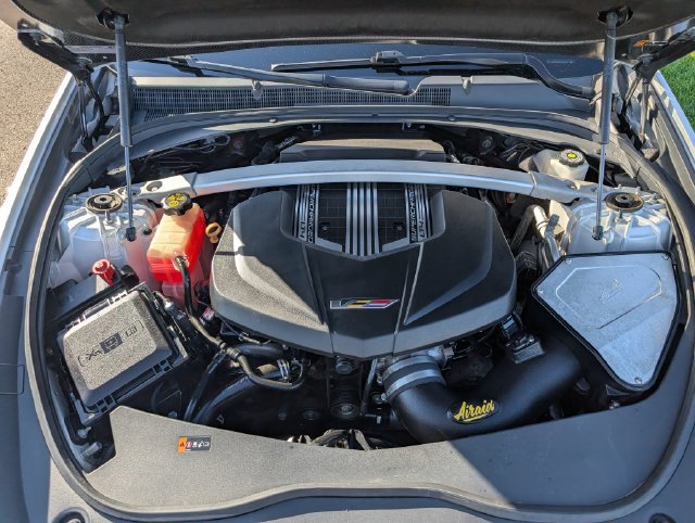 Used 2019 Cadillac CTS V w/ Luxury Package RWD image 37