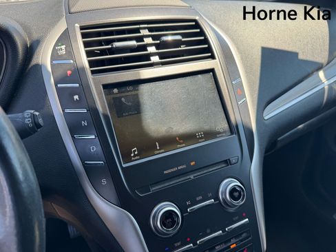 Used 2016 Lincoln MKC Premiere FWD image 23