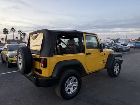 Used 2009 Jeep Wrangler X image 9