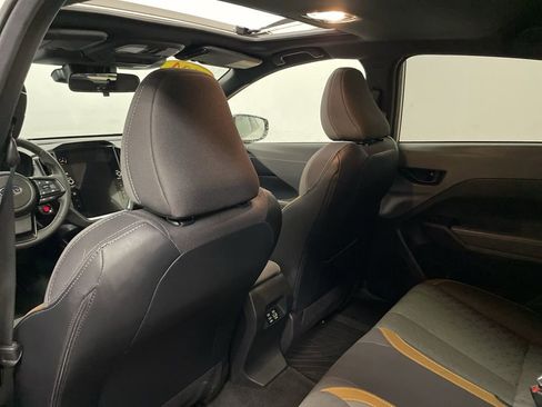 Used 2024 Subaru Crosstrek 2.5i Sport image 16