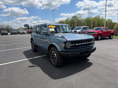 Certified 2025 Ford Bronco Outer Banks AWD/4WD image 4