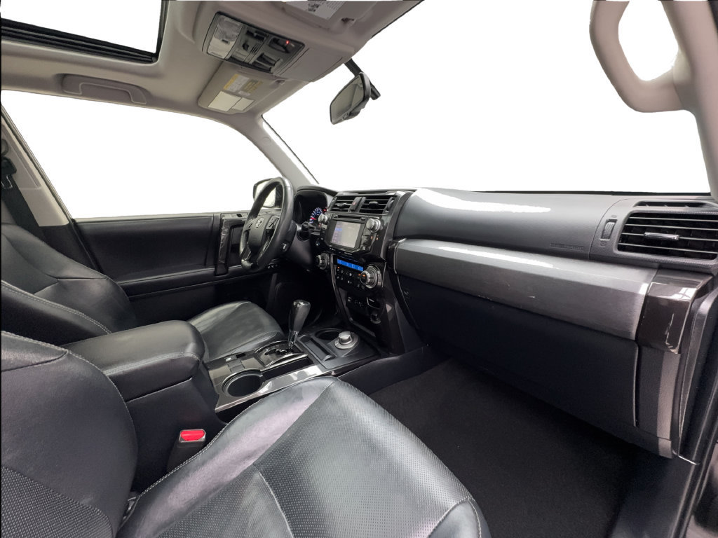 Used 2019 Toyota 4Runner Limited AWD/4WD image 35