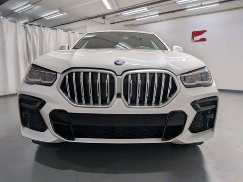 Used 2023 BMW X6 xDrive40i w/ M Sport Package AWD/4WD image 25
