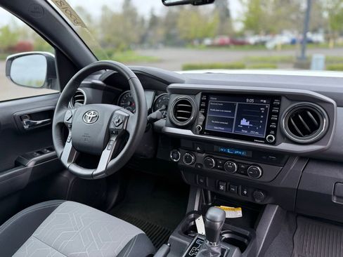 Certified 2024 Toyota Tacoma TRD Sport image 18