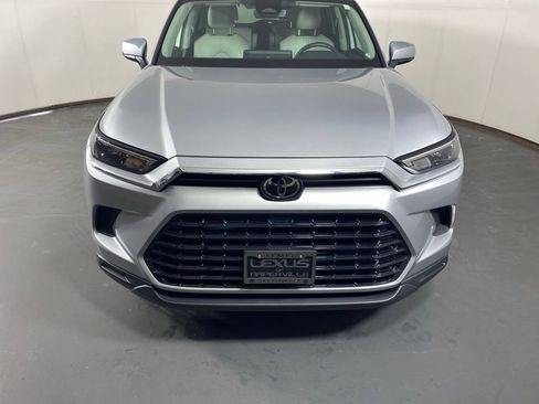 Used 2025 Toyota Grand Highlander FWD image 7