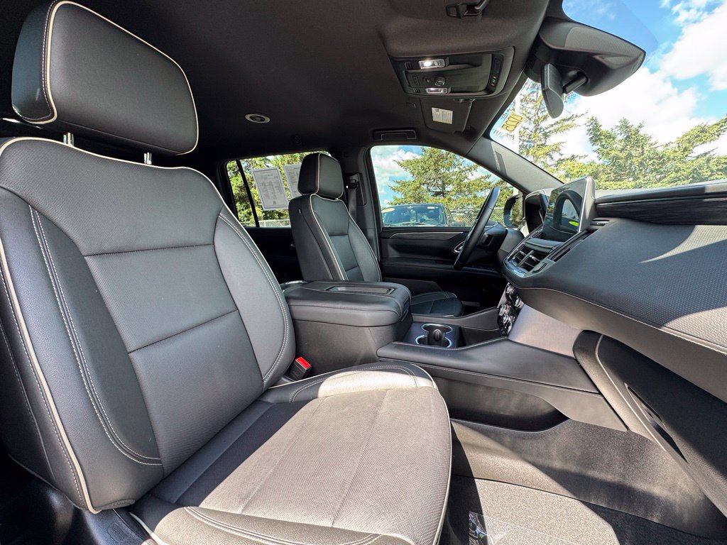 Used 2024 GMC Yukon XL SLT AWD/4WD image 37