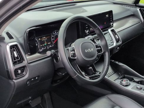 Used 2022 Kia Sorento S FWD image 10